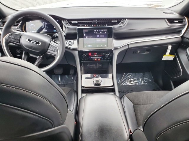 Certified 2023 Jeep Grand Cherokee L Altitude image 7