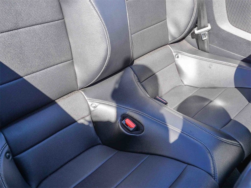 Used 2021 Ford Mustang Premium image 13