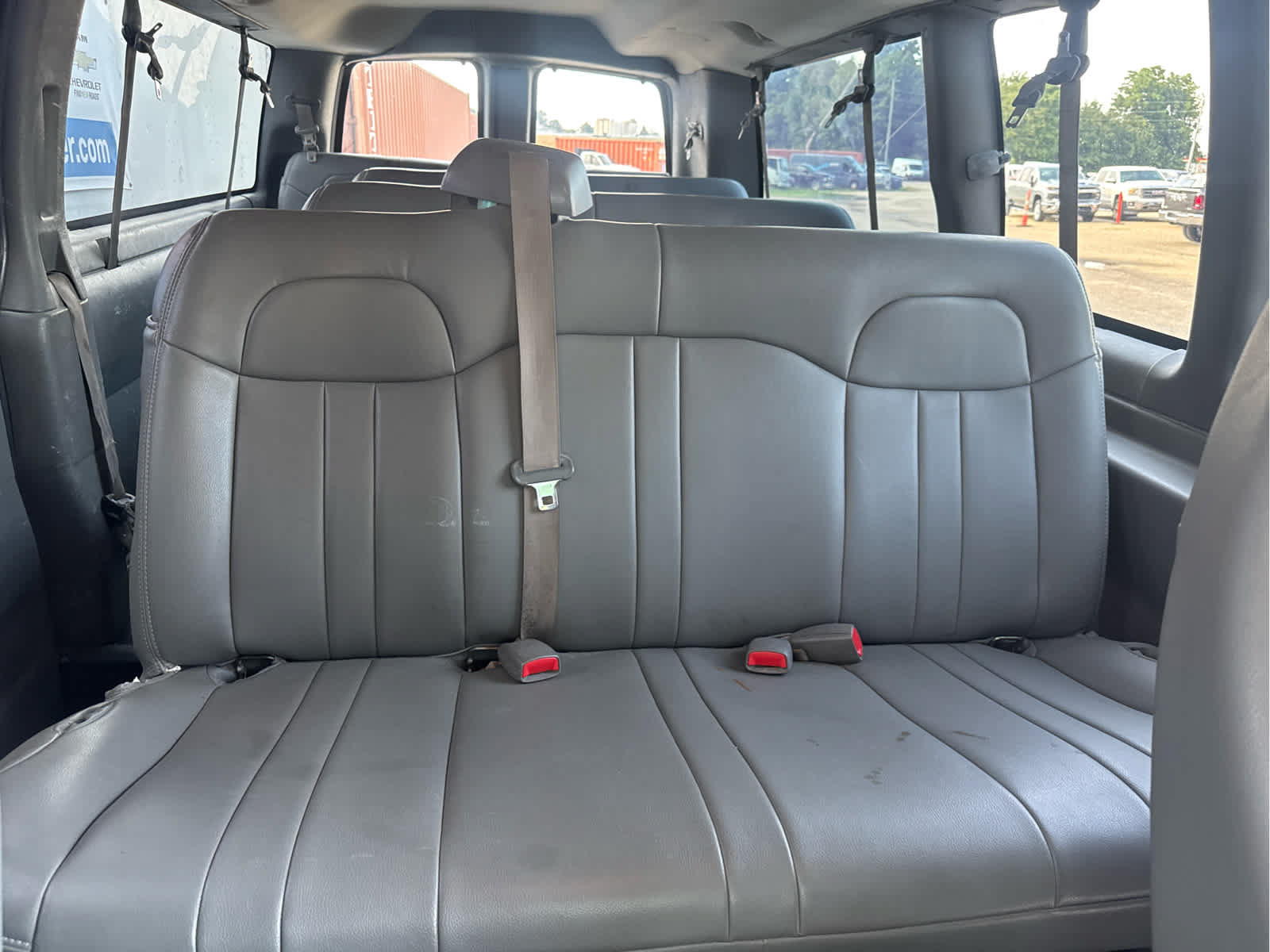 Used 2010 Chevrolet Express 3500 LS RWD image 20