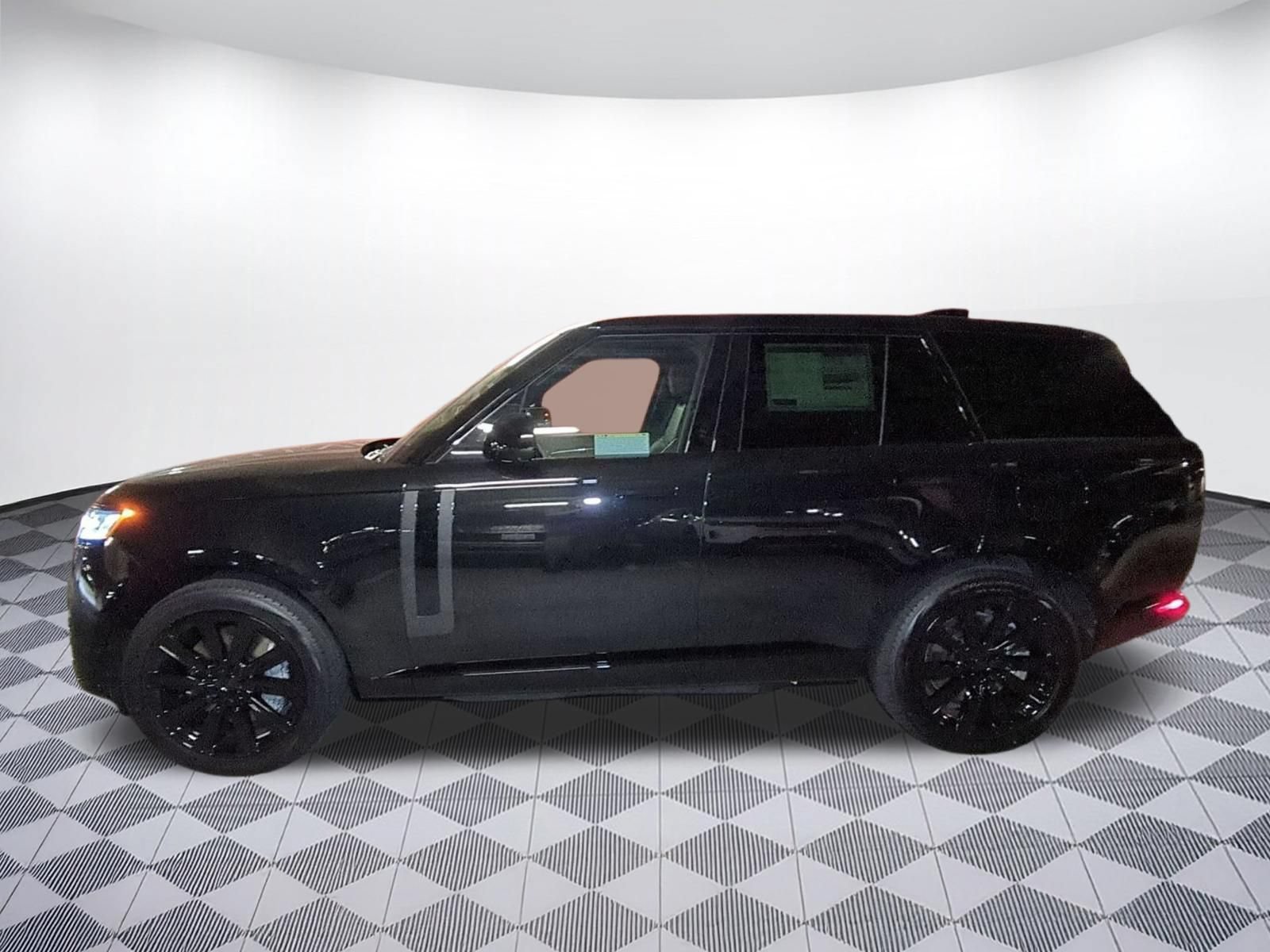 New 2026 Land Rover Range Rover SE AWD/4WD image 2