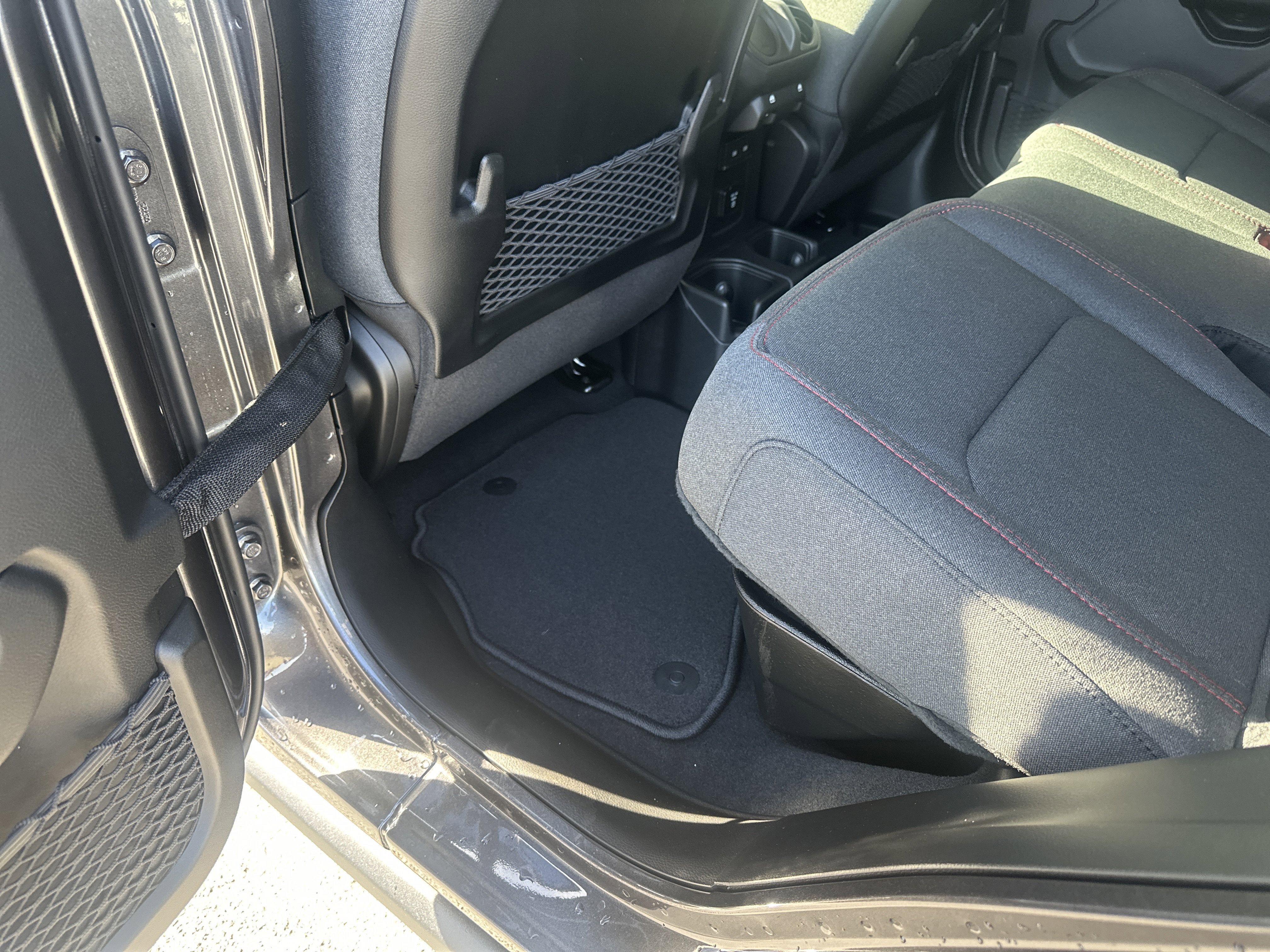 New 2026 Jeep Gladiator Rubicon AWD/4WD image 18