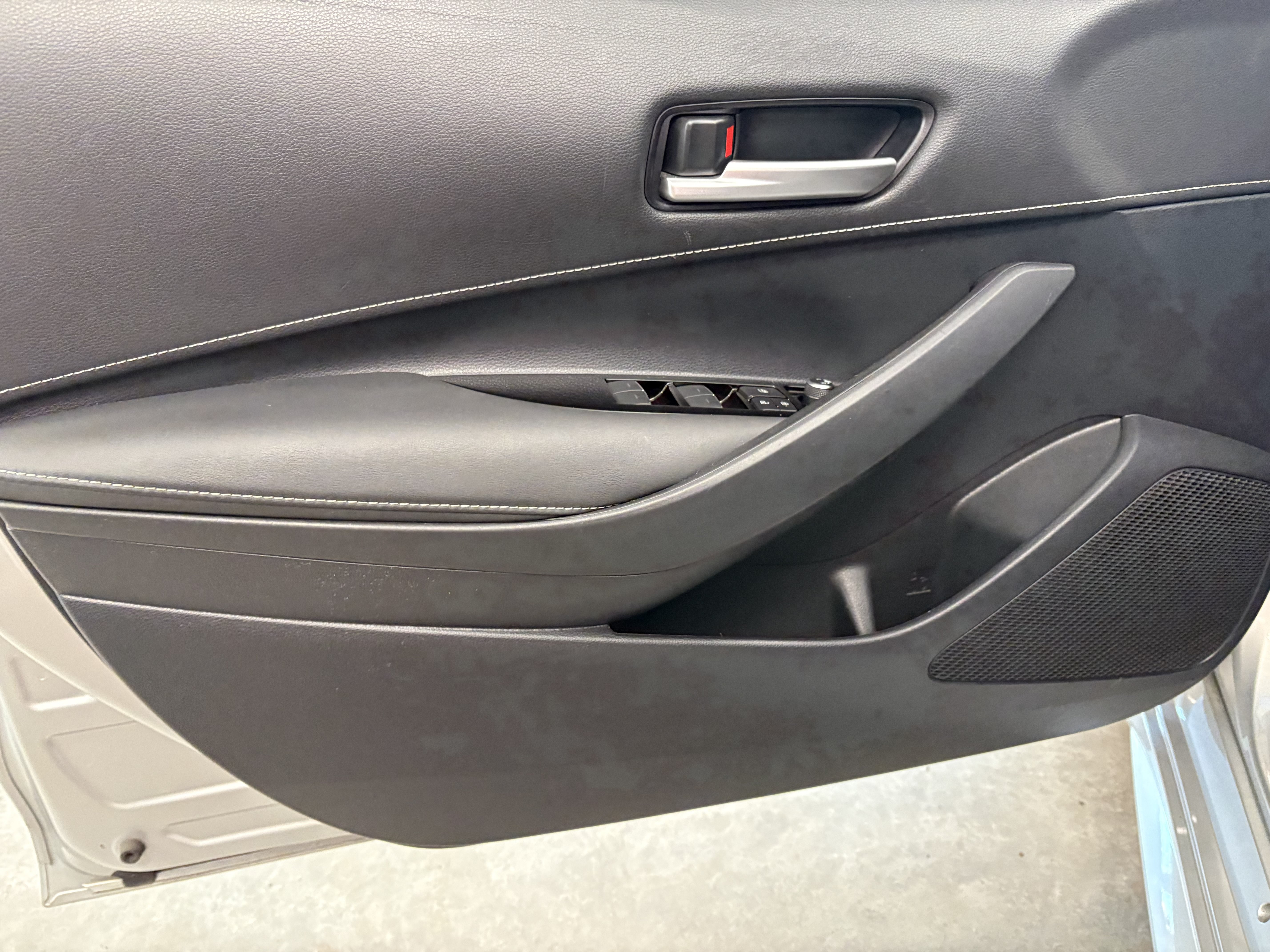Certified 2019 Toyota Corolla SE FWD image 7