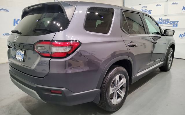 Used 2023 Honda Pilot EX-L image 3