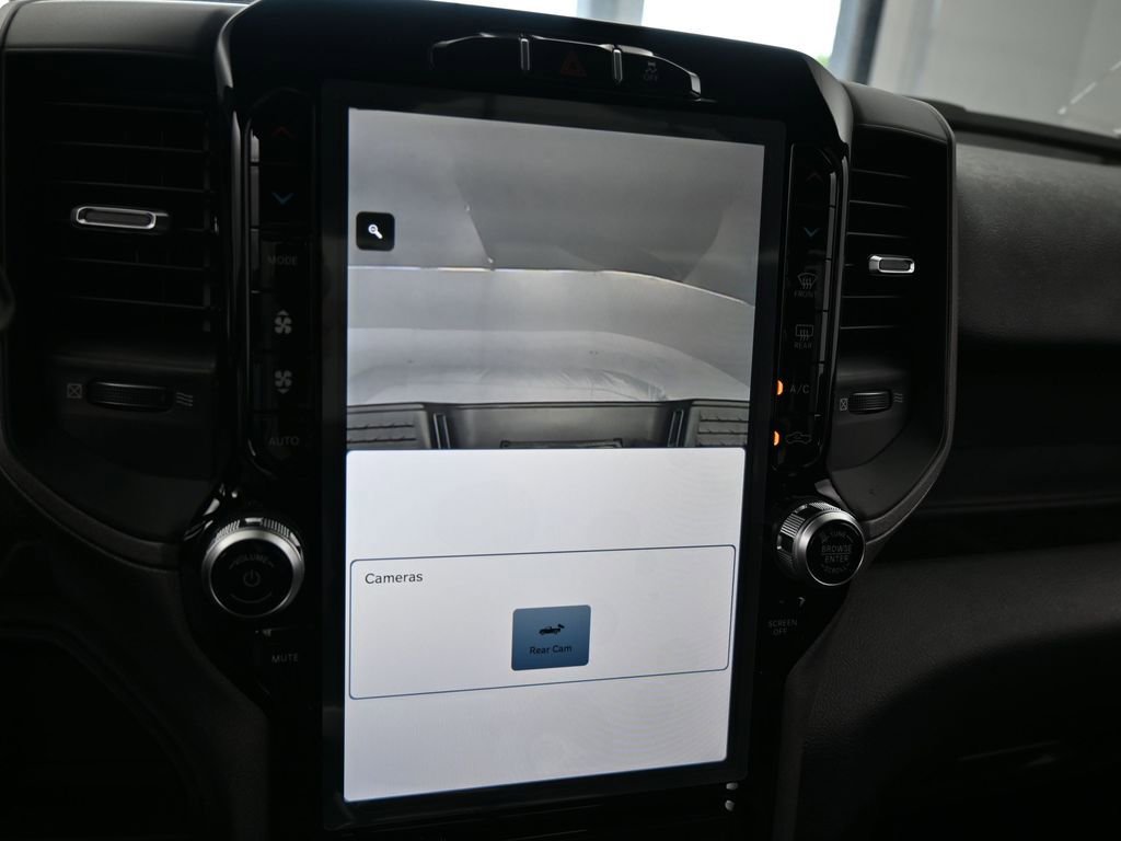 Used 2024 RAM 3500 Tradesman image 20