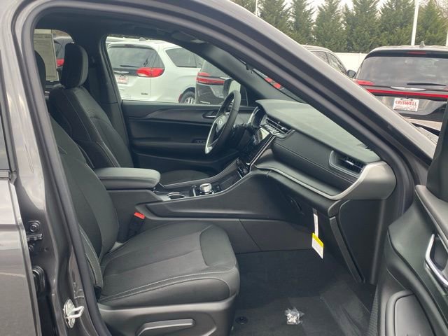 New 2025 Jeep Grand Cherokee L Laredo w/ Luxury Tech Group I image 27