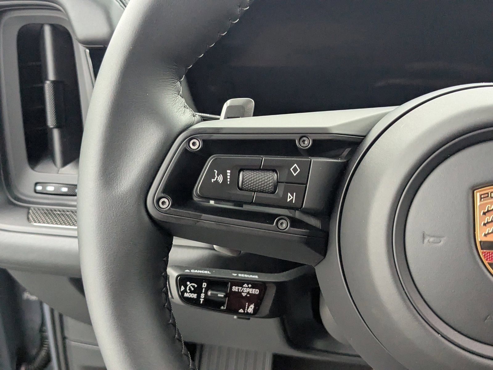 New 2026 Porsche Cayenne GTS image 13