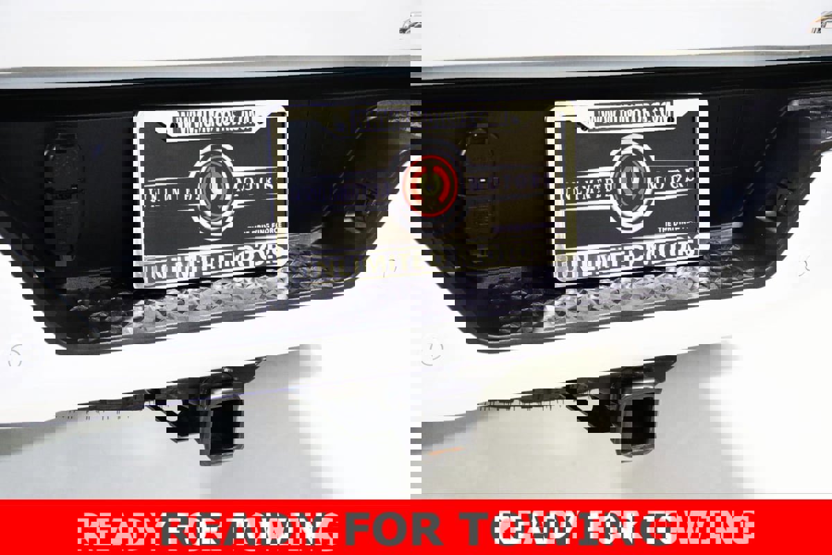 Used 2023 GMC Canyon AT4X image 21