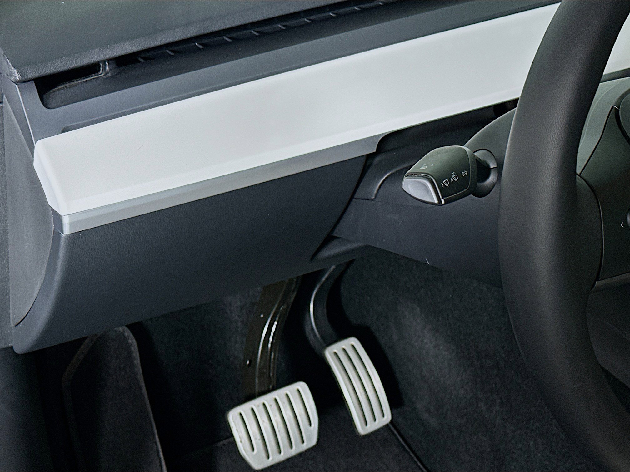 Used 2024 Tesla Model Y Performance image 16