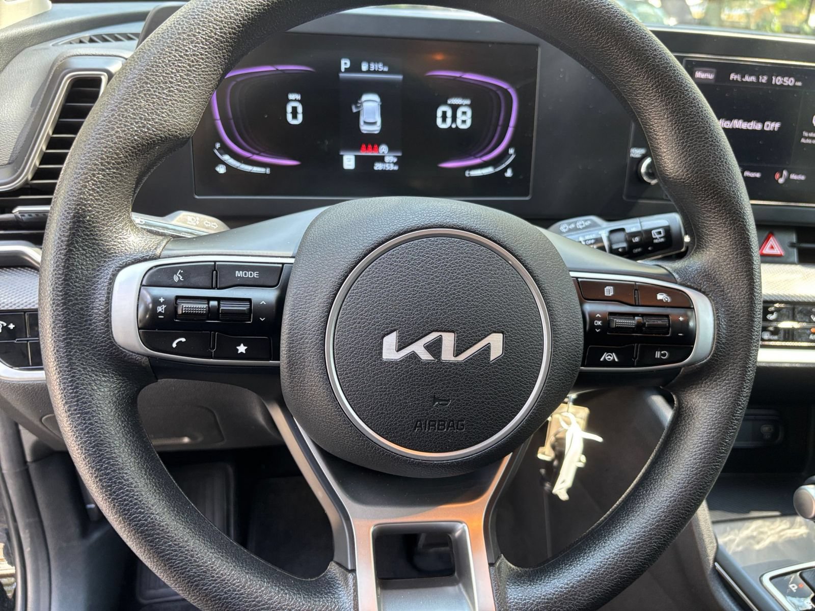 Used 2025 Kia Sportage LX FWD image 25