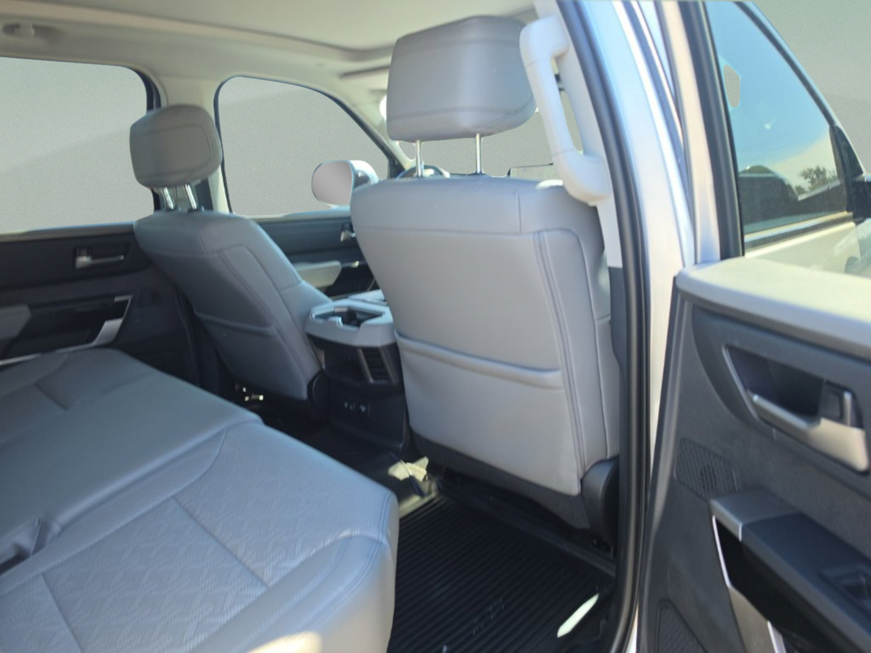 Used 2024 Toyota Tundra Limited w/ Power Package AWD/4WD image 23