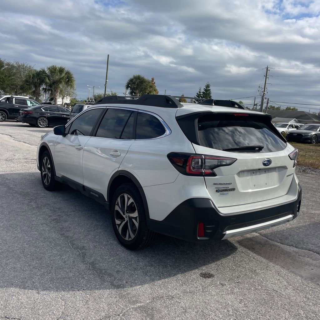 Used 2020 Subaru Outback Limited image 5