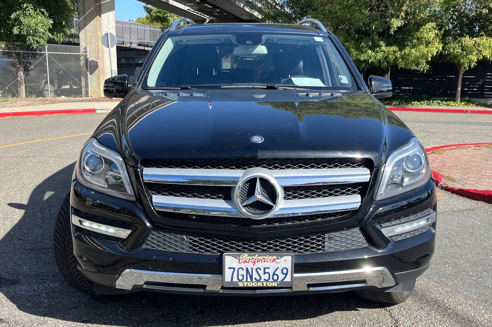 Used 2014 Mercedes-Benz GL 450 4MATIC image 4