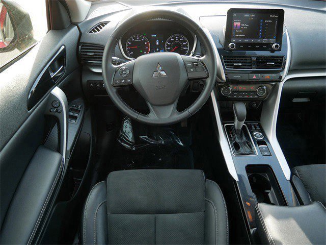 Used 2022 Mitsubishi Eclipse Cross SE image 10