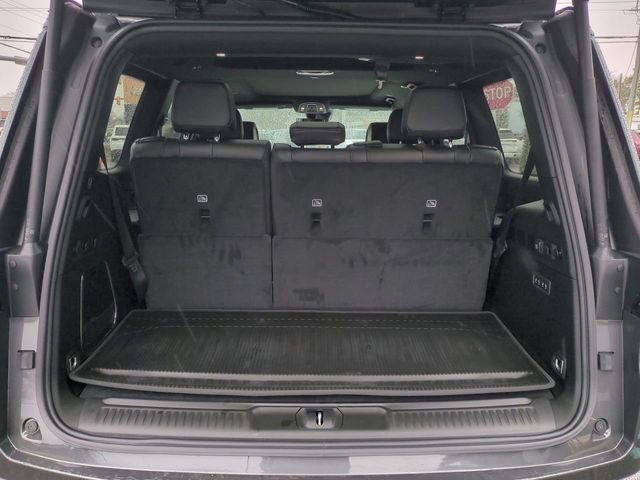 New 2026 Jeep Grand Wagoneer Limited image 13