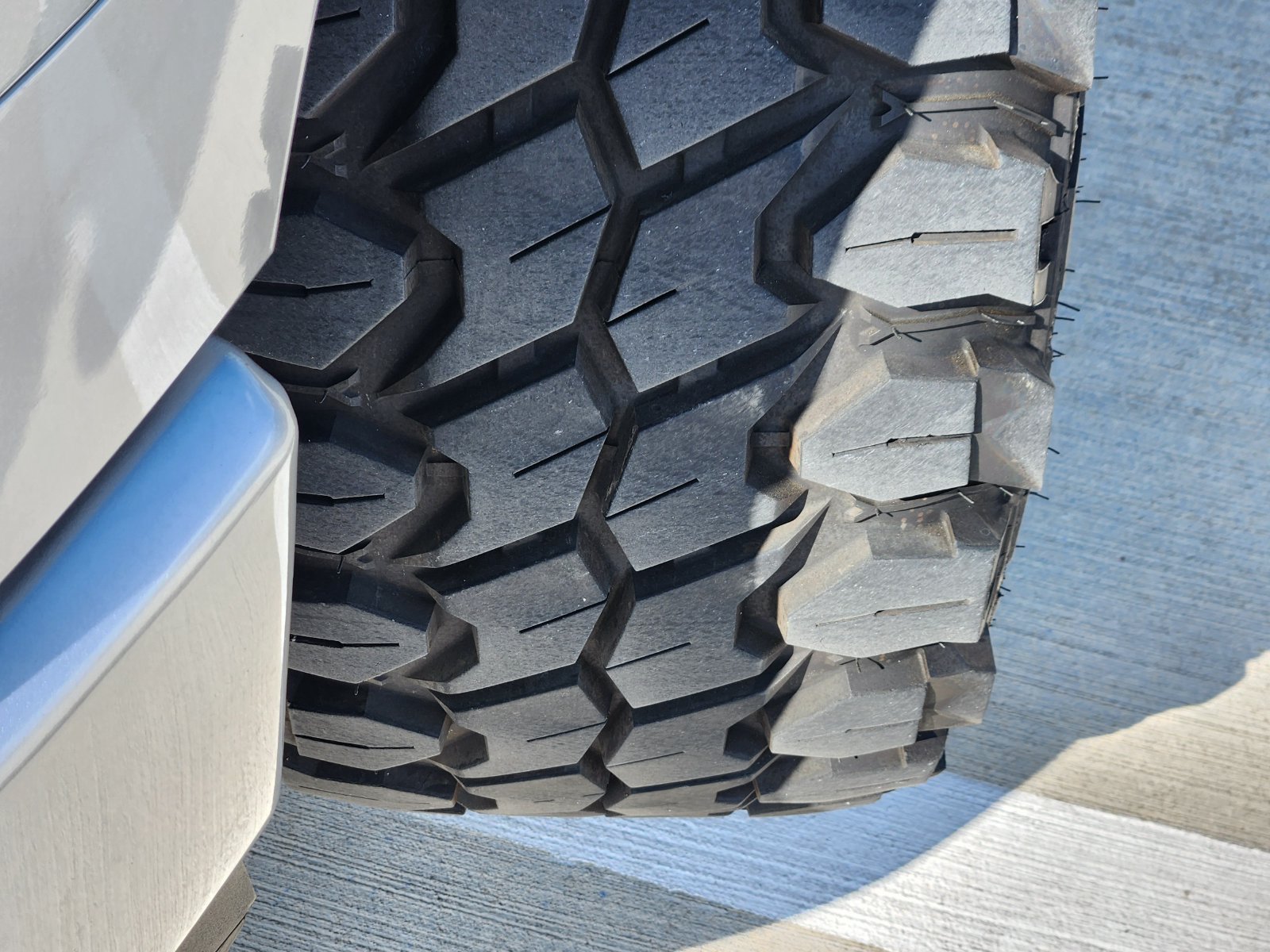 Used 2023 Ford F150 Lariat AWD/4WD image 12