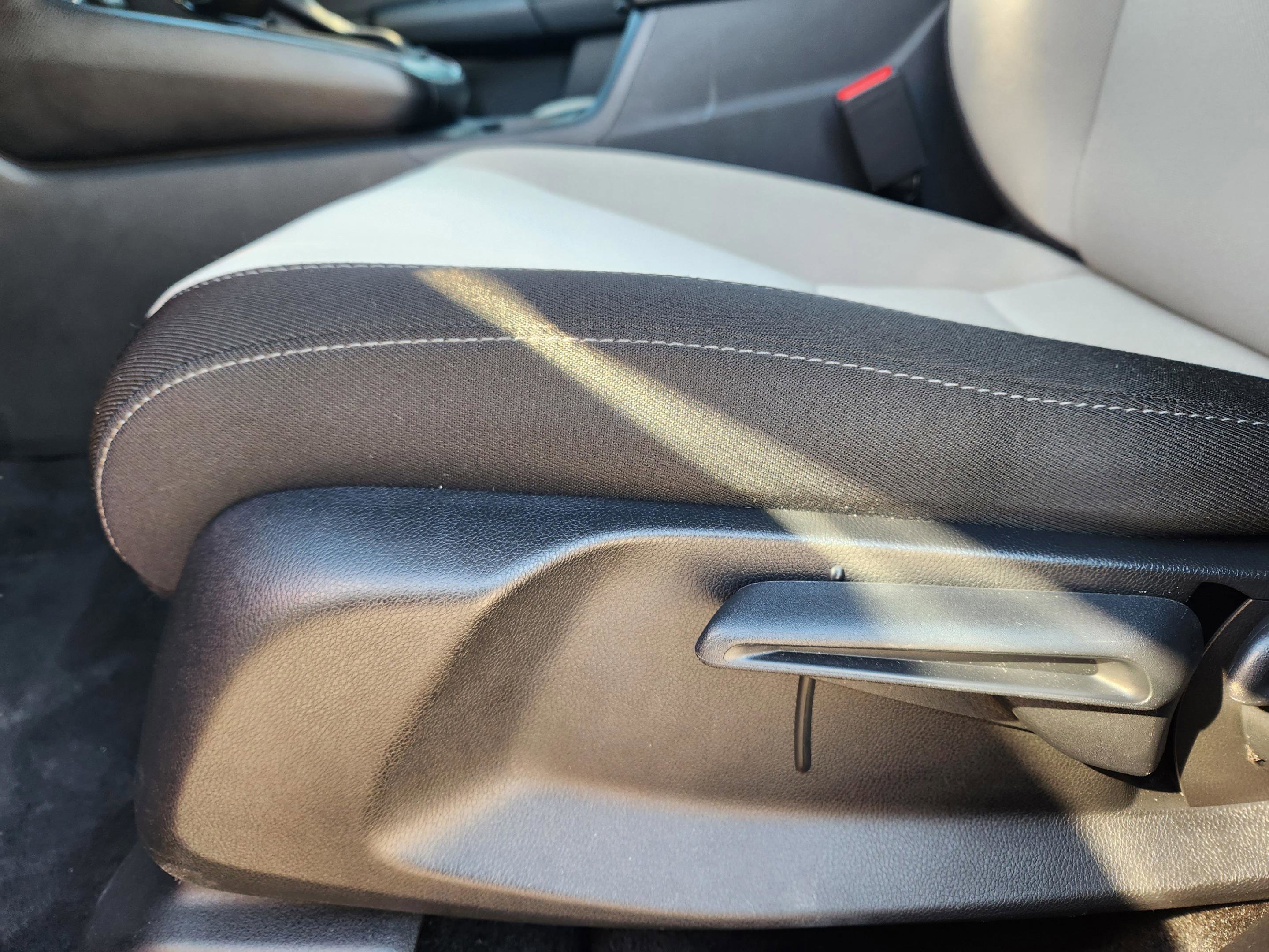 Certified 2025 Honda CR-V LX image 24