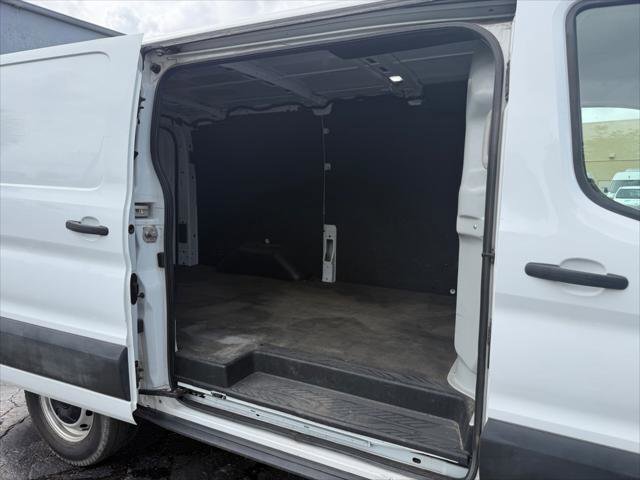 Used 2024 Ford Transit 150 Low Roof w/ Load Area Protection Package RWD image 14