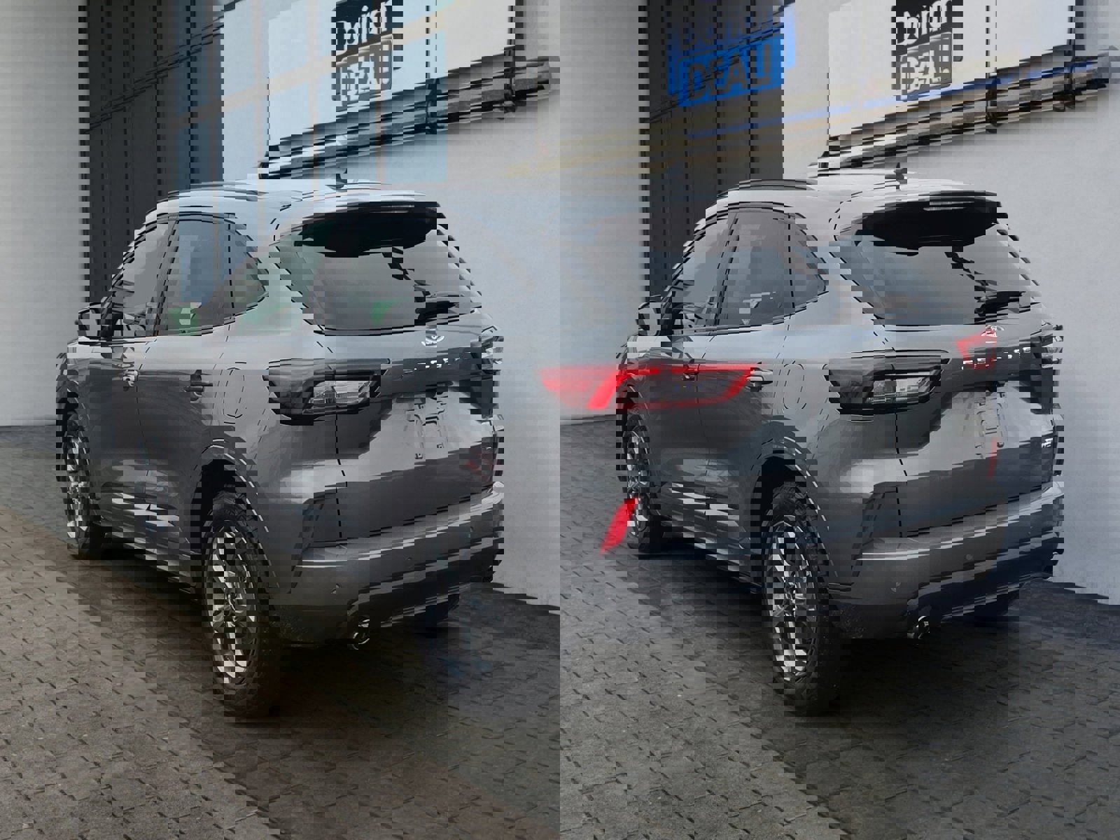 Certified 2023 Ford Escape ST-Line w/ Tech Pack #1 image 5