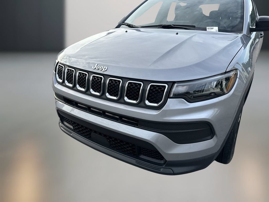 Used 2024 Jeep Compass Sport AWD/4WD image 11