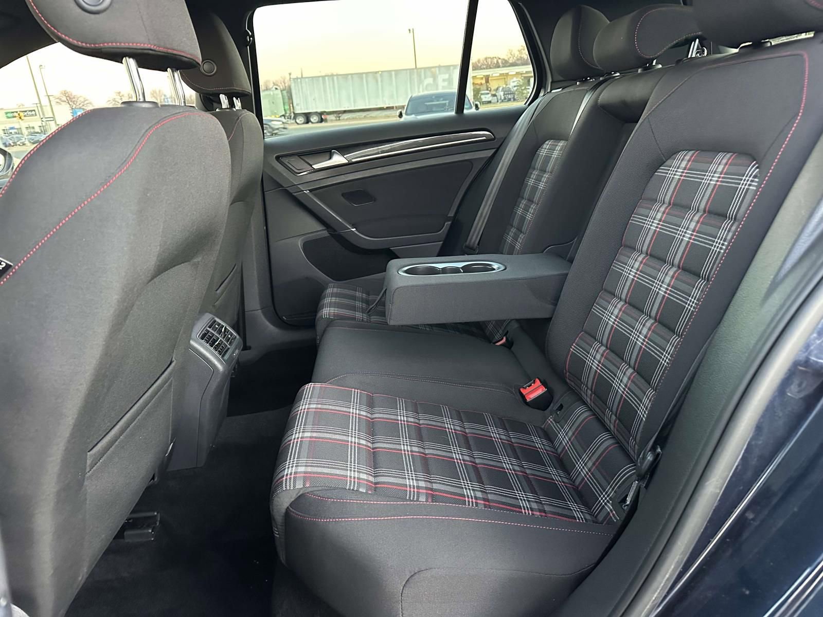 Used 2016 Volkswagen GTI S image 13