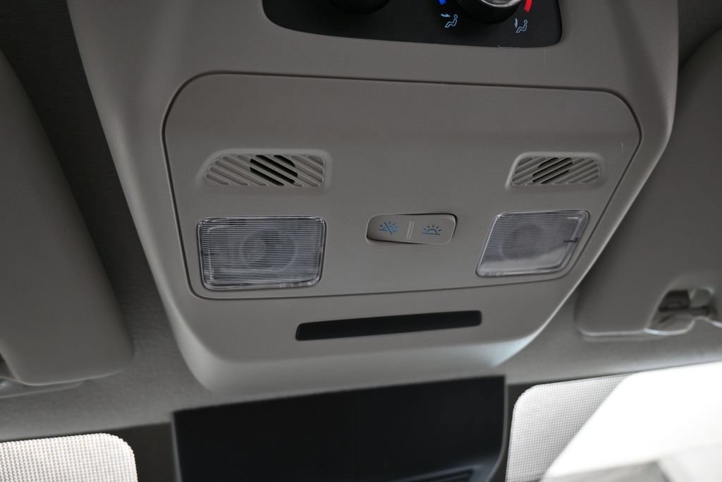 Used 2024 Ford Transit 350 XLT RWD image 33
