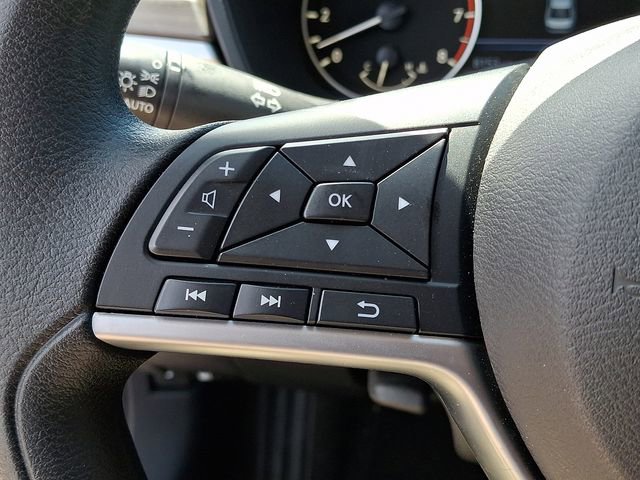 Used 2024 Nissan Altima 2.5 SV image 17