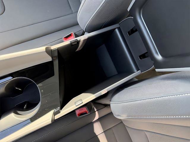 New 2026 Hyundai Elantra Sport w/ Cargo Package image 24