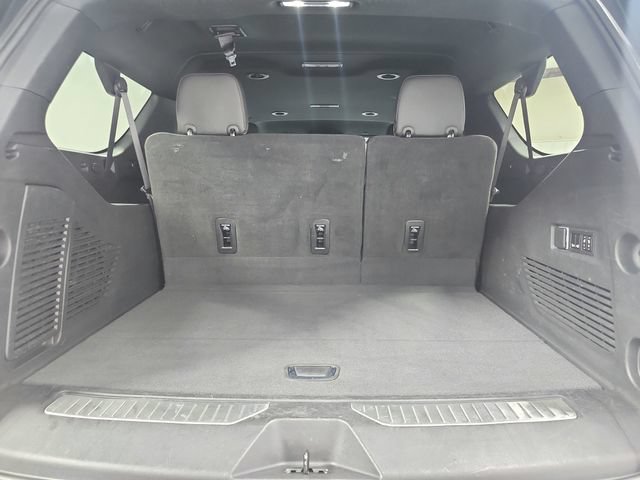 Used 2023 Chevrolet Suburban Premier AWD/4WD image 54