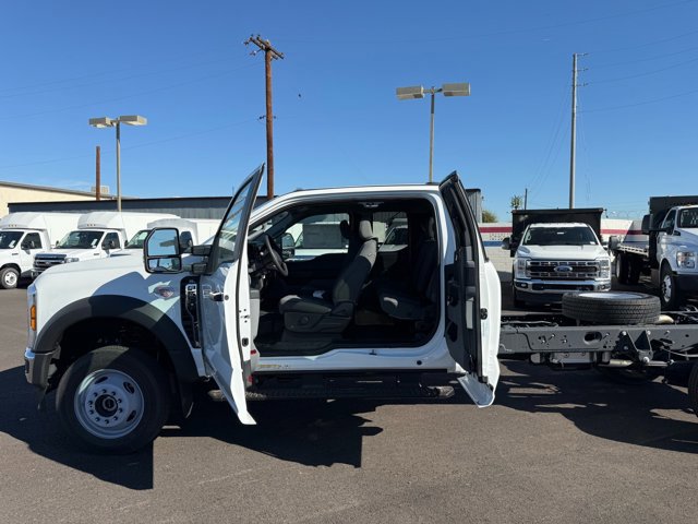 New 2026 Ford F550 4x4 Supercab Super Duty image 13