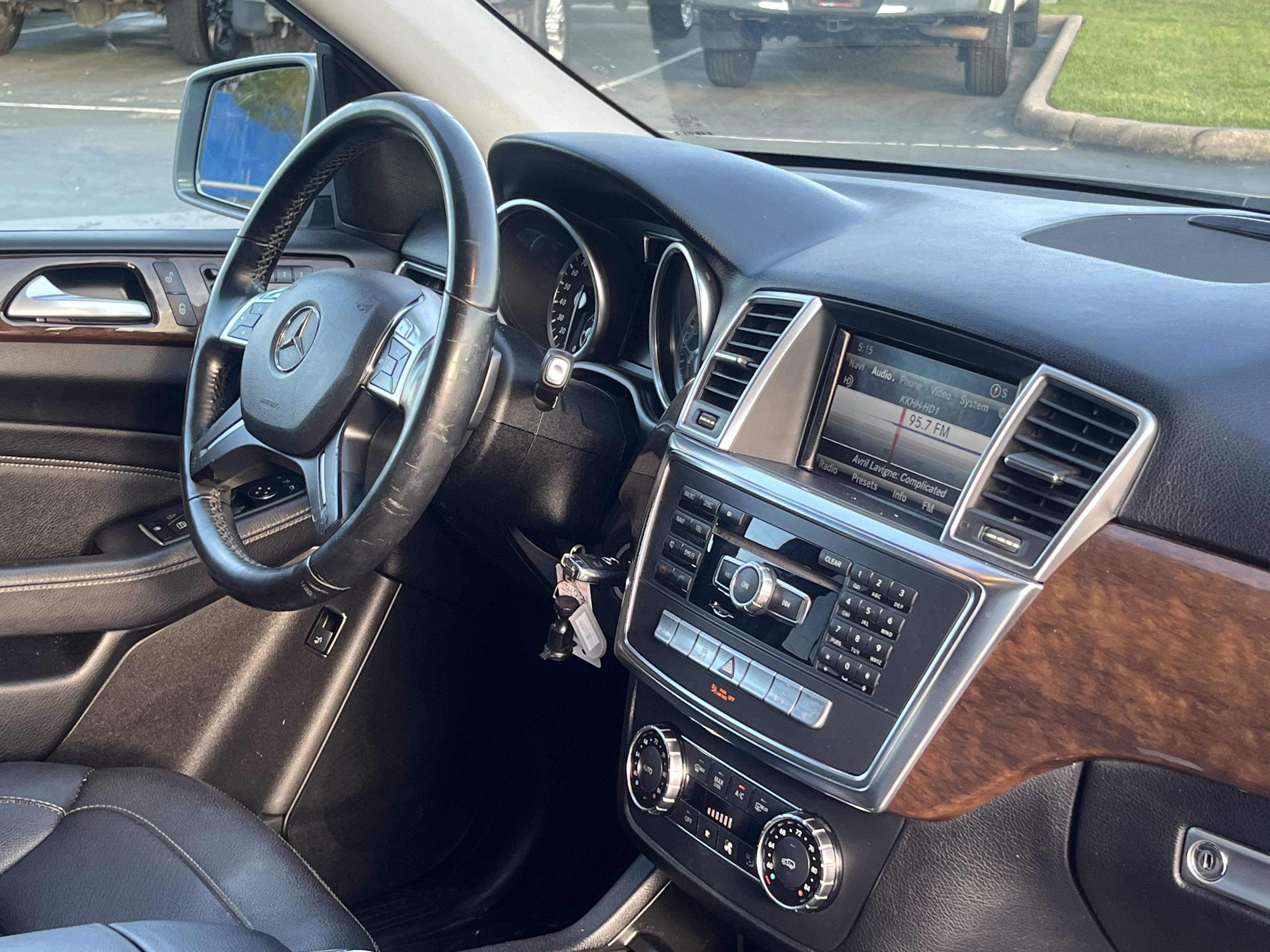 Used 2013 Mercedes-Benz ML 350 2WD image 16