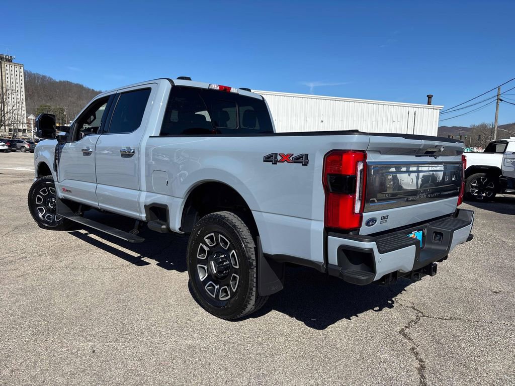 Used 2024 Ford F350 Platinum image 3