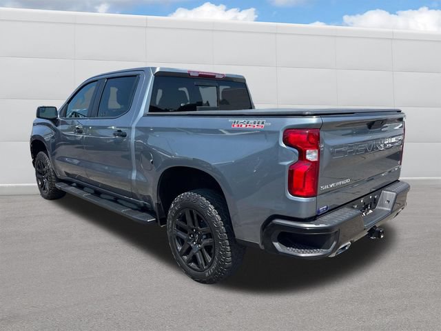 Used 2021 Chevrolet Silverado 1500 LT Trail Boss w/ Convenience Package II AWD/4WD image 2