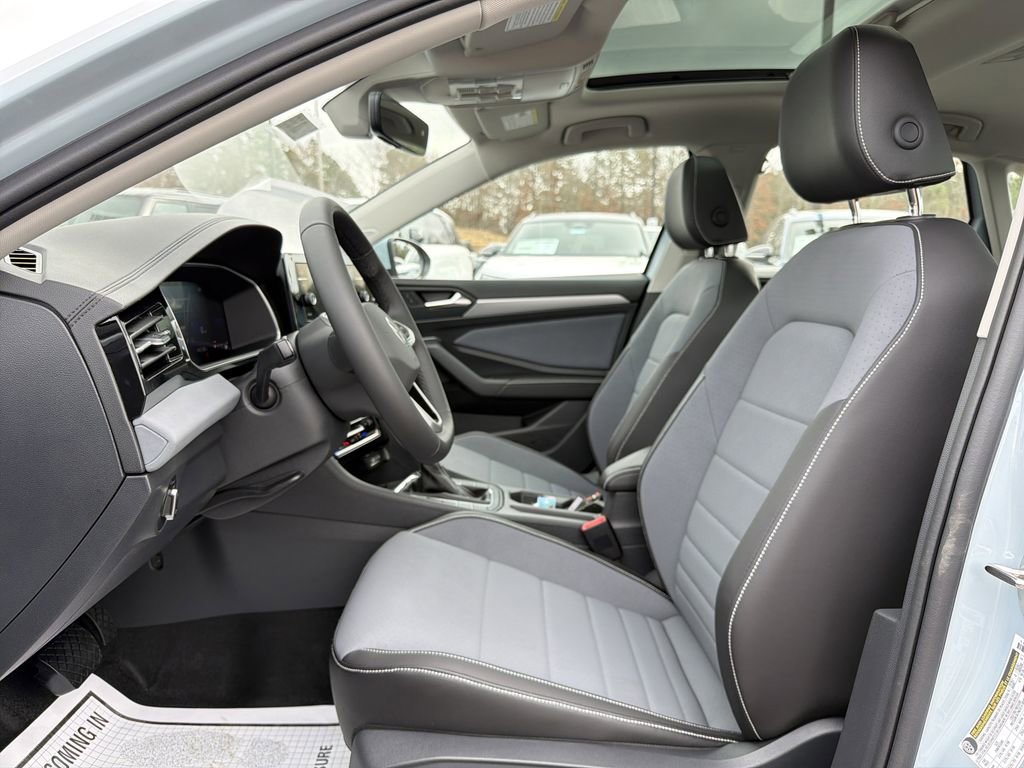 New 2026 Volkswagen Jetta SE image 11