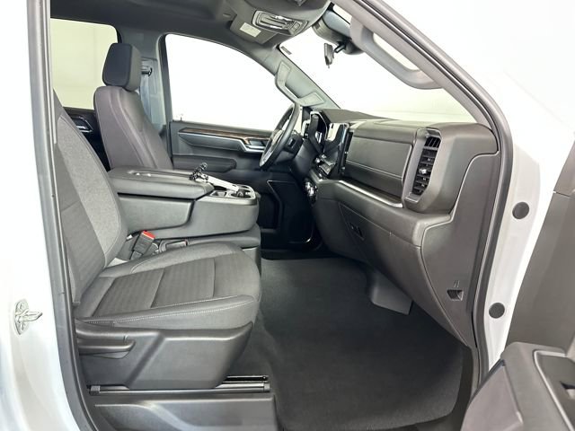 New 2025 GMC Sierra 1500 Elevation image 28