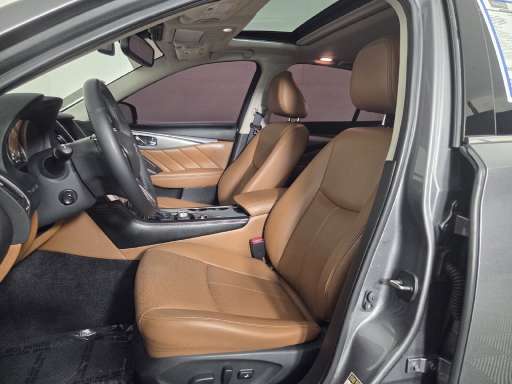 Used 2023 INFINITI Q50 Luxe w/ Cargo Package RWD image 10