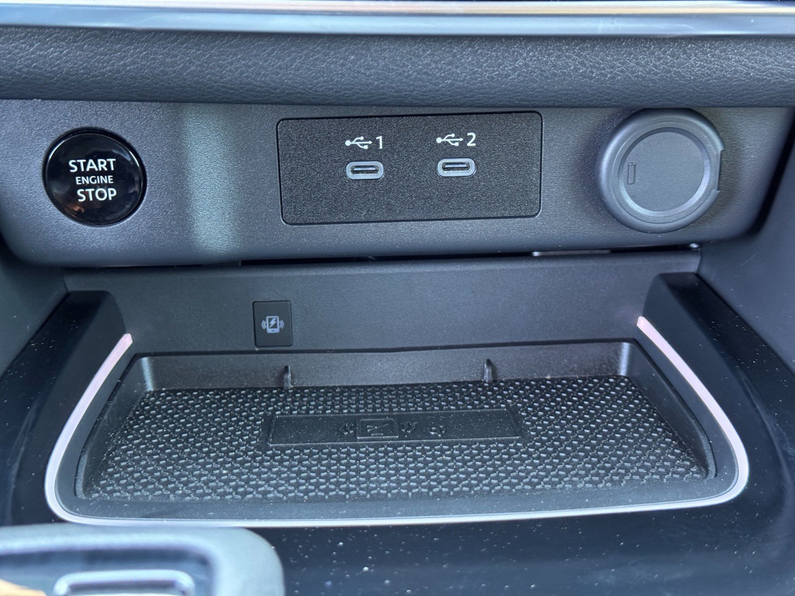 Used 2024 Nissan Rogue SL FWD image 27