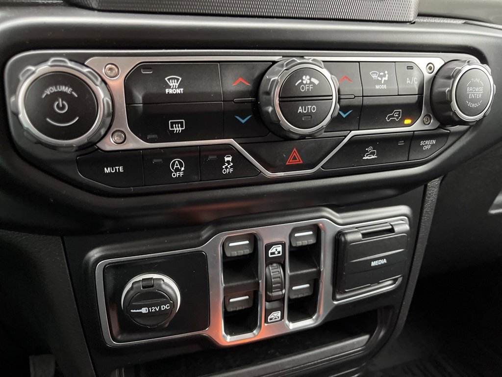 Used 2021 Jeep Wrangler Unlimited Sahara w/ Dual Top Group image 34