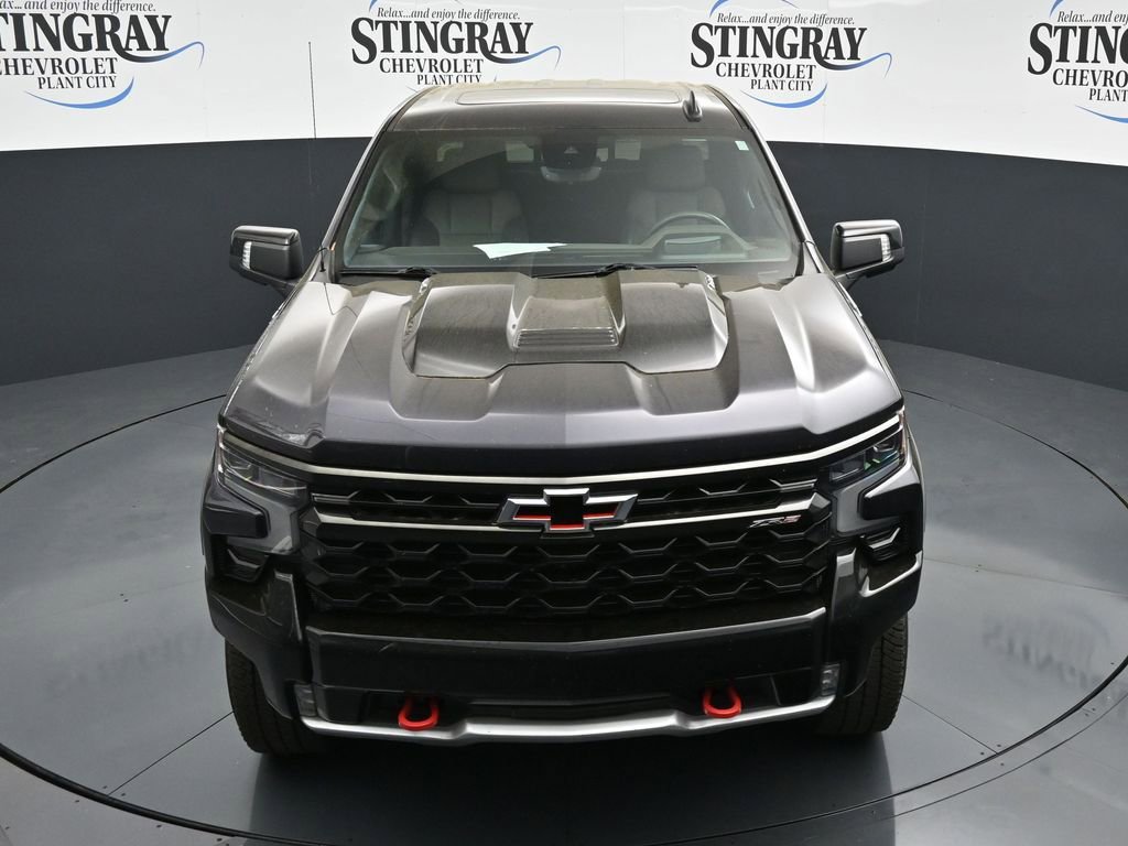 Used 2022 Chevrolet Silverado 1500 ZR2 w/ Technology Package image 10