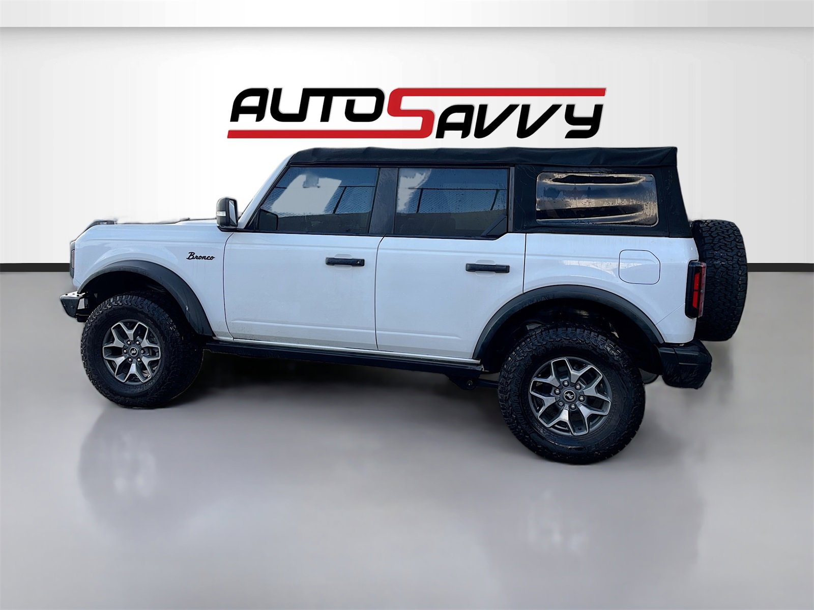 Used 2022 Ford Bronco Badlands image 4