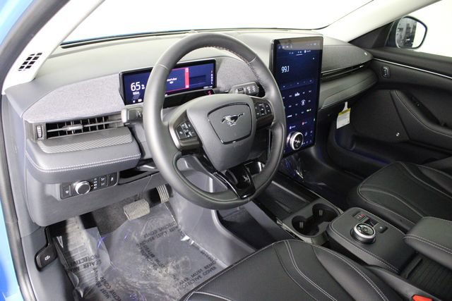 Used 2022 Ford Mustang Mach-E Premium RWD image 27