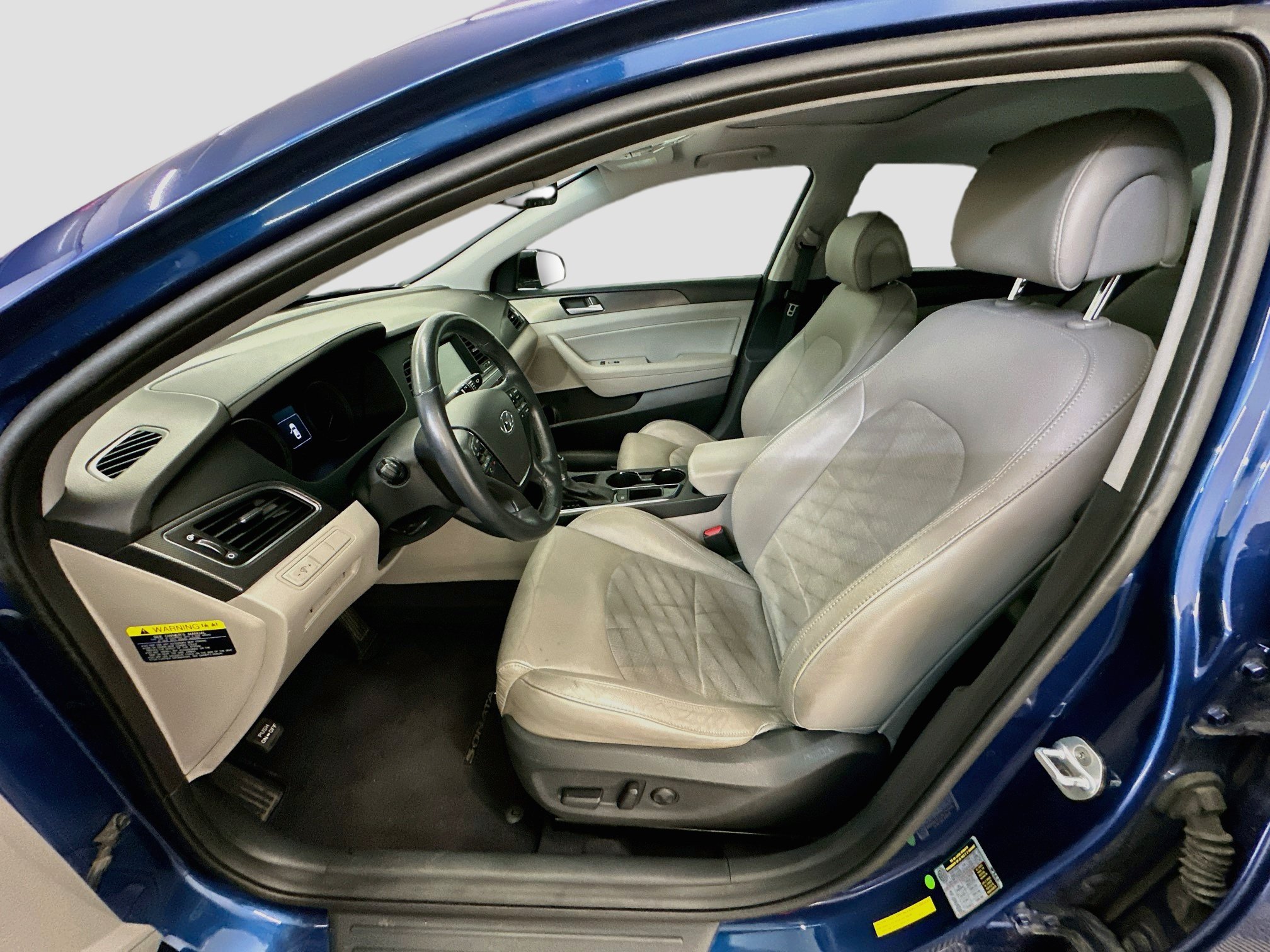 Used 2017 Hyundai Sonata Sport w/ Value Edition Package 02 FWD image 13