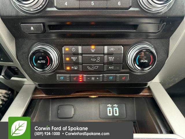 Used 2016 Ford F150 Lariat w/ Equipment Group 501A Mid image 31