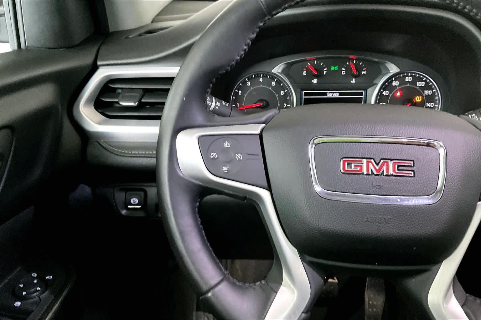 Used 2017 GMC Acadia SLT AWD/4WD image 24
