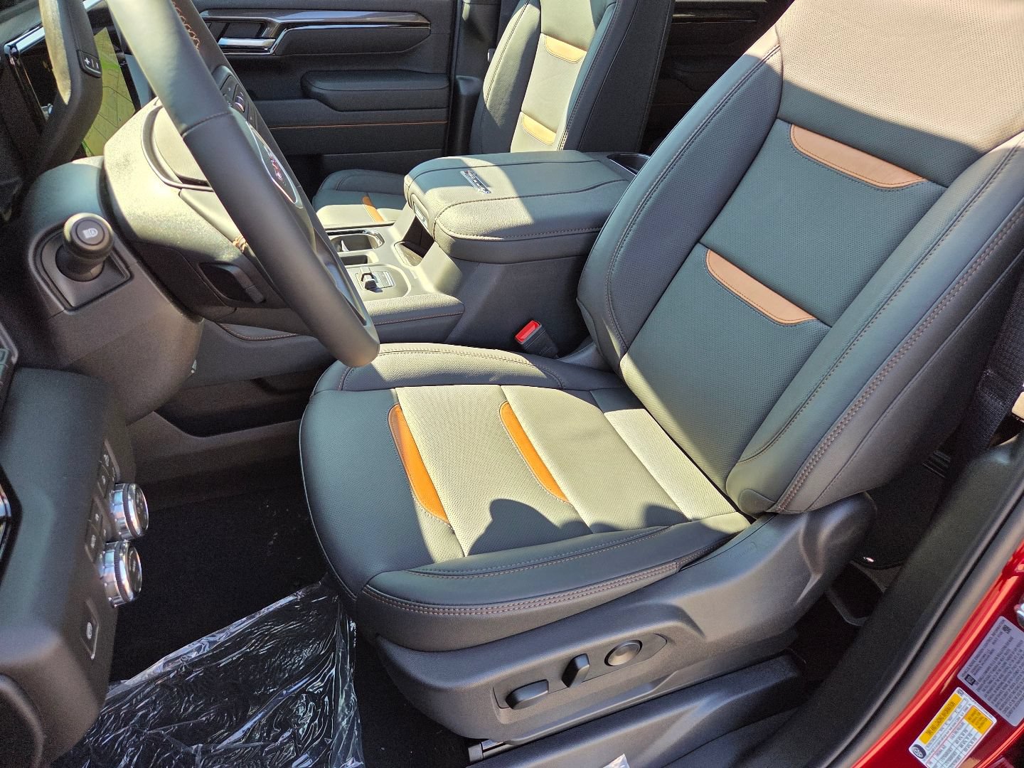 New 2026 GMC Sierra 2500 AT4 w/ AT4 Premium Plus Package AWD/4WD image 30