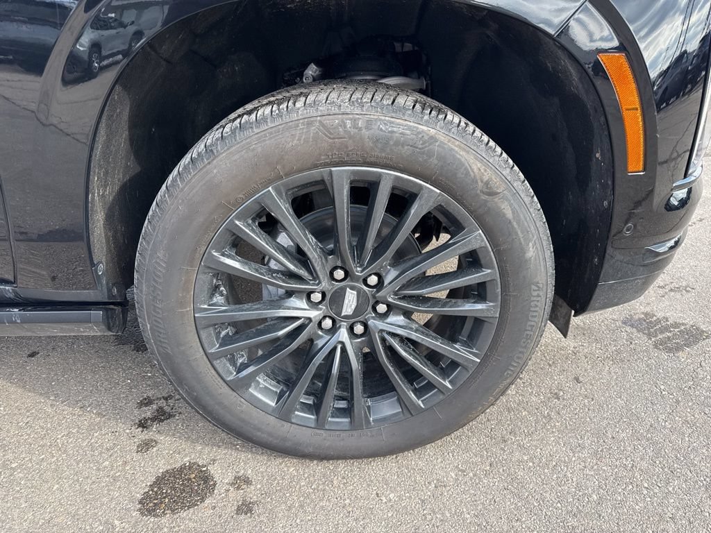 Used 2025 Cadillac Escalade Sport Platinum AWD/4WD image 15