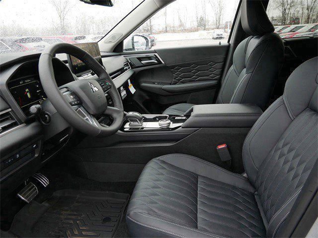 New 2026 Mitsubishi Outlander SEL AWD/4WD image 4