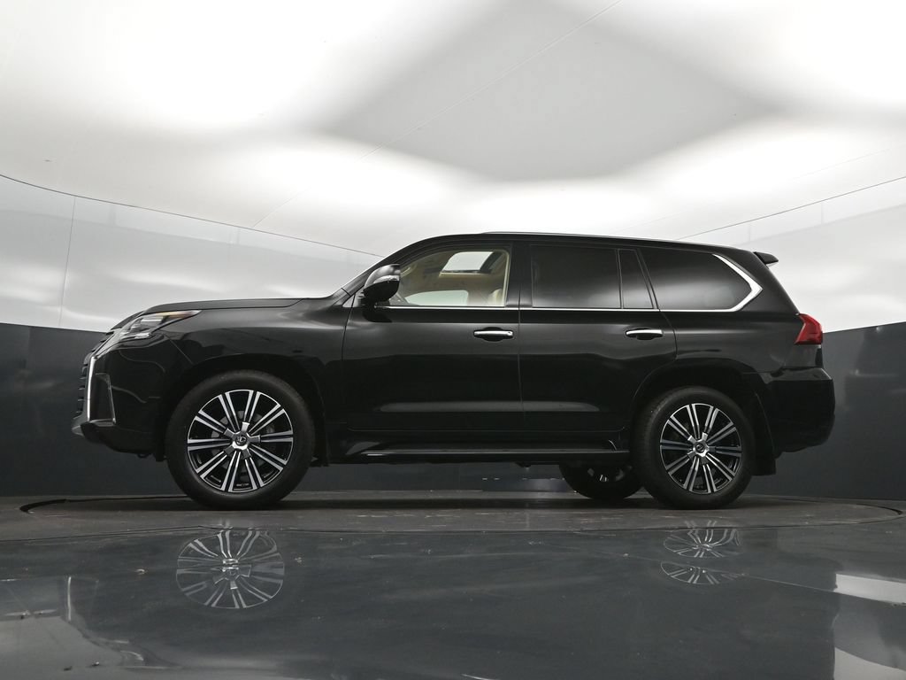 Certified 2021 Lexus LX 570 4WD w/ Luxury Package image 39