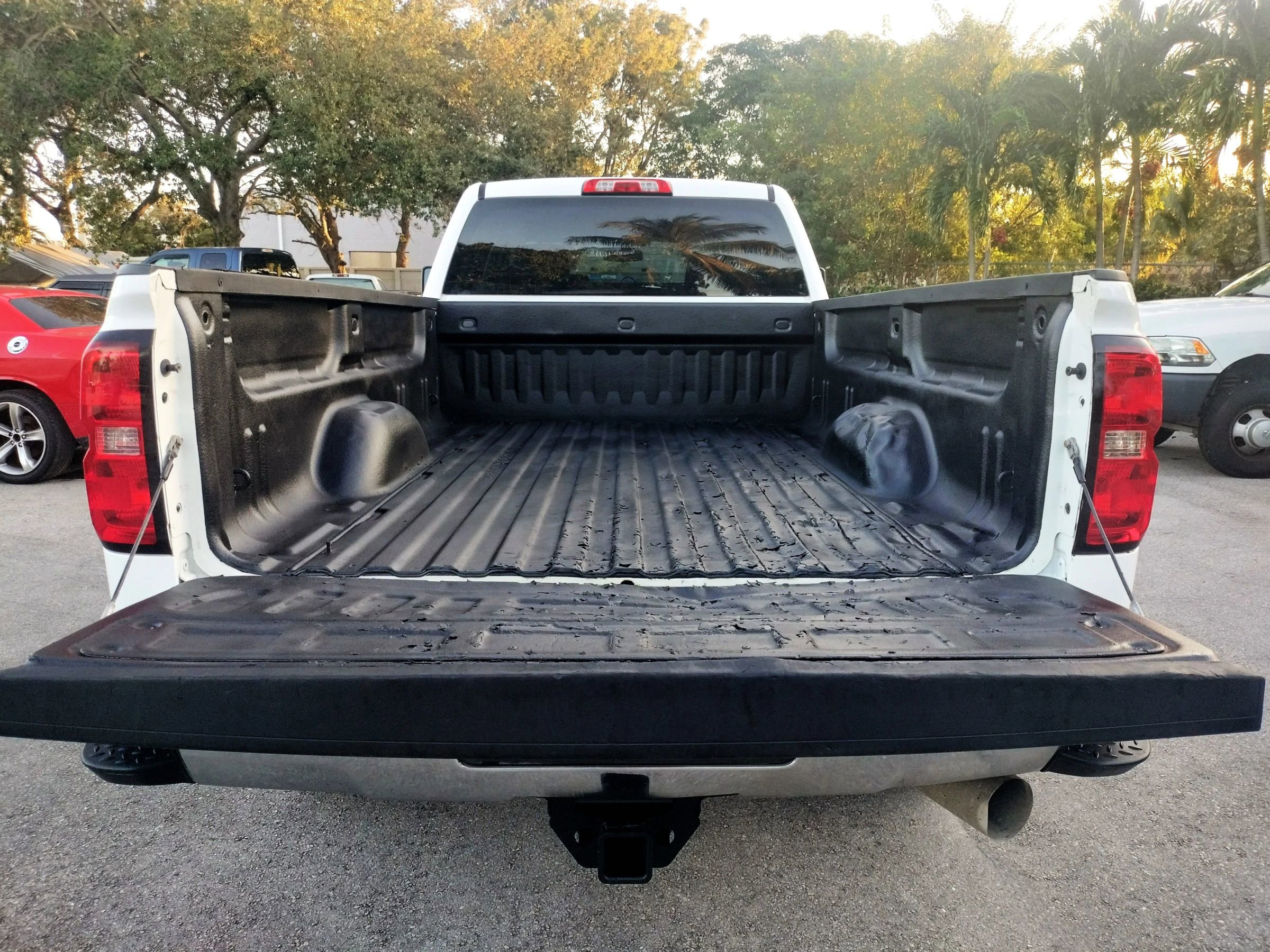 Used 2015 Chevrolet Silverado 2500 LT w/ Z71 Package, Off-Road AWD/4WD image 7