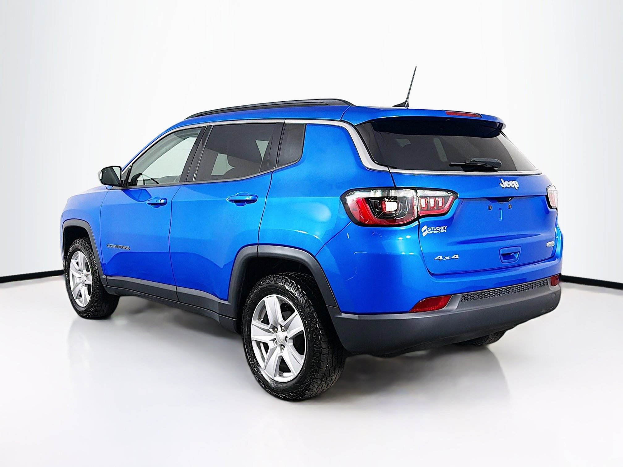 Used 2022 Jeep Compass Latitude w/ Convenience Group image 6