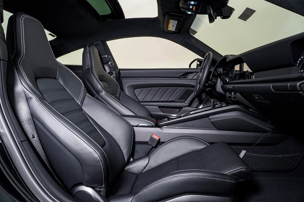 New 2026 Porsche 911 Carrera GTS image 15